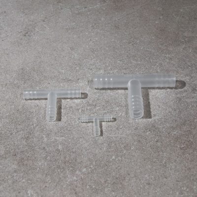 CONEXAO PLAST.T  08mm Ø